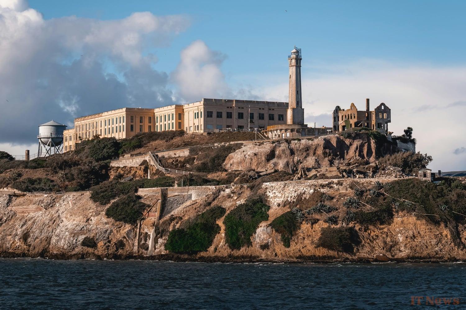 Trump wants to reopen Alcatraz prison (yes, really)