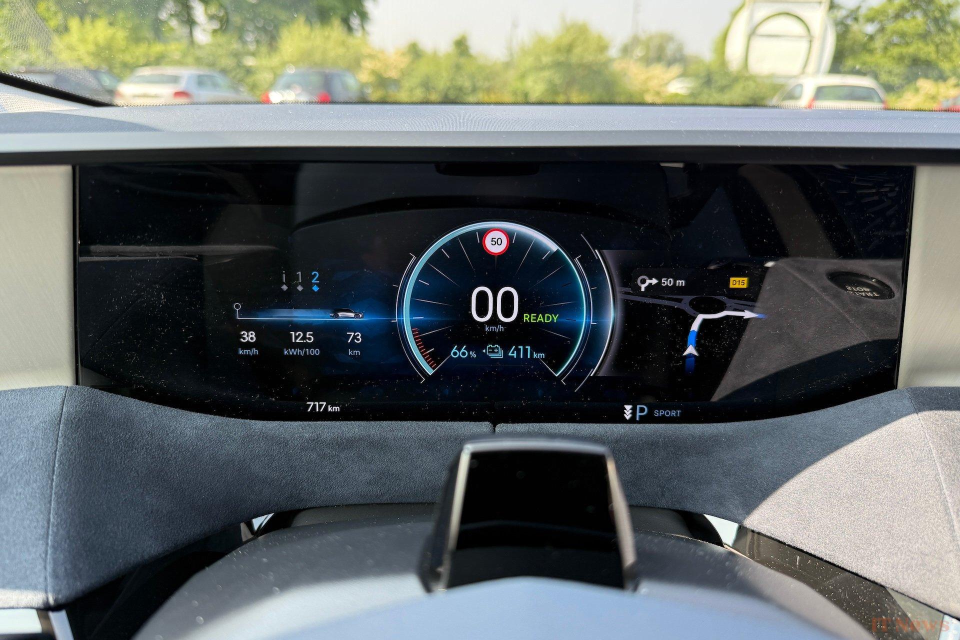 We tested Emmanuel Macron's electric car