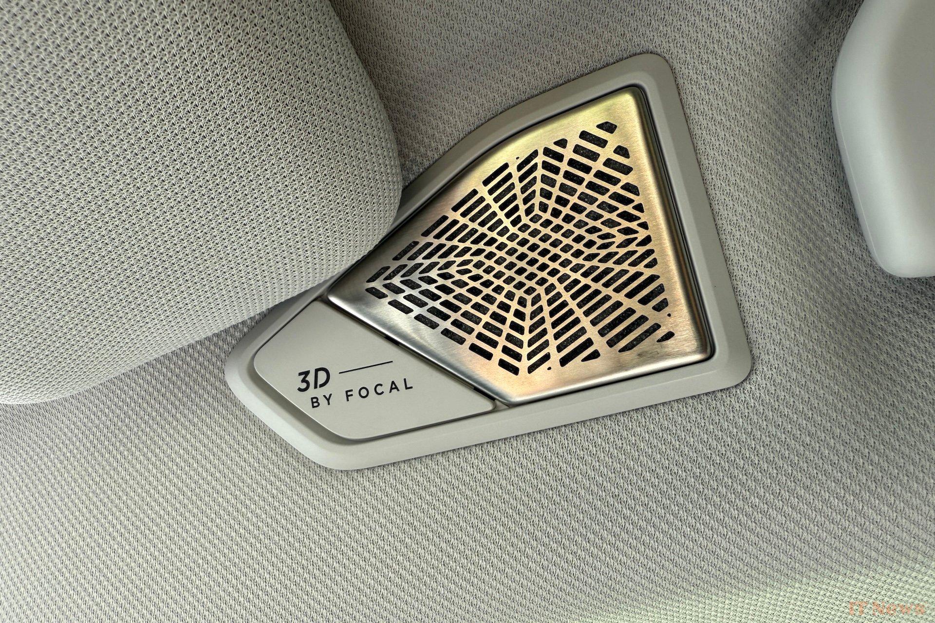 We tested Emmanuel Macron's electric car