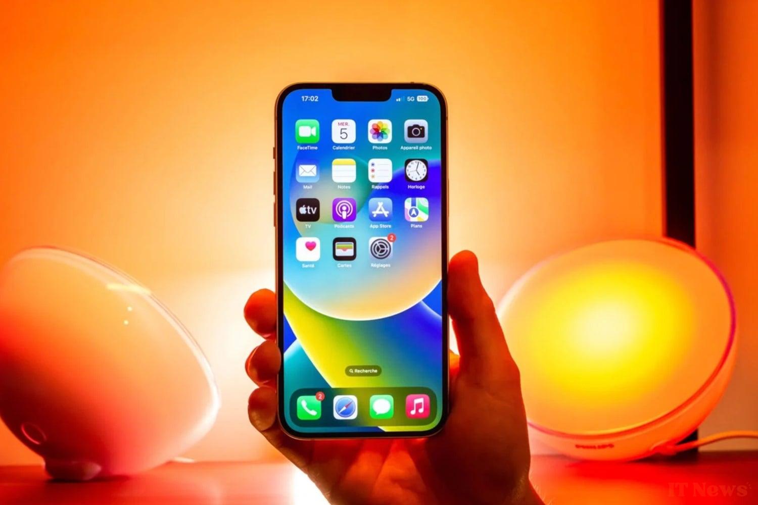 Tim Cook announces an Apple novelty for next week: the iPhone SE 4?