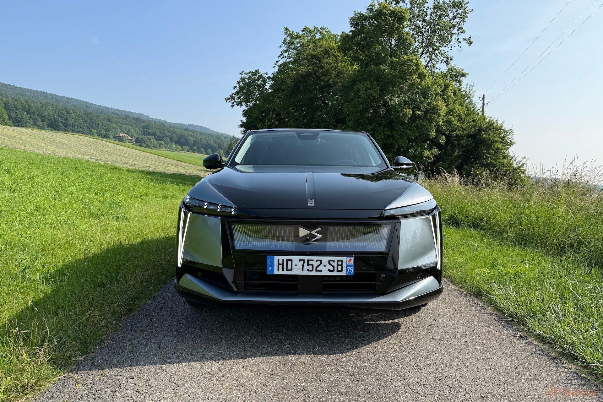 We tested Emmanuel Macron's electric car