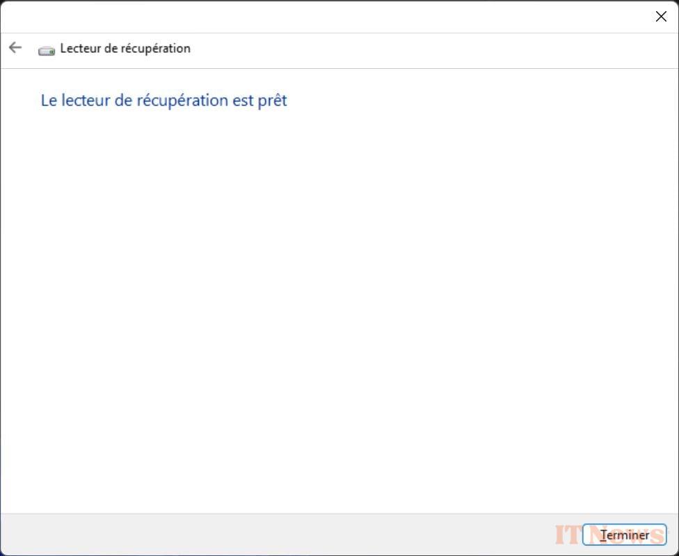 Windows 11: How to create a USB recovery key?