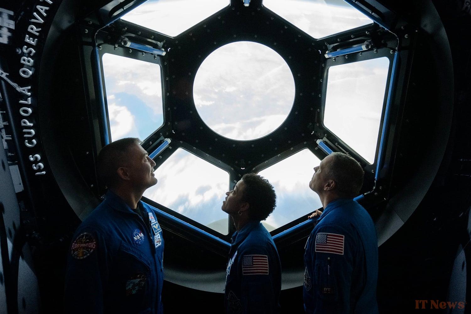 For two astronauts to return earlier from the ISS, NASA upsets SpaceX plans