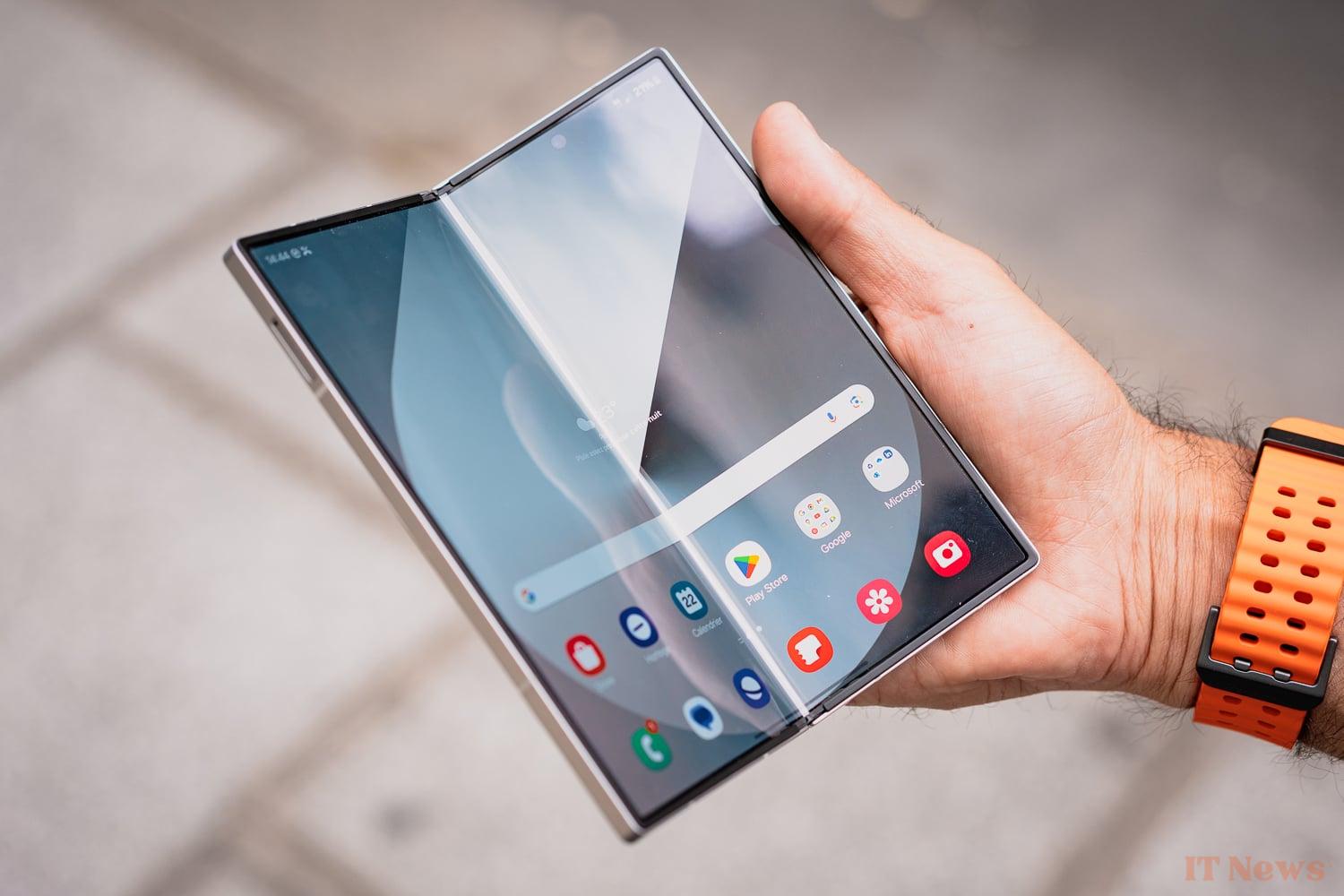 “There is no Ultra model,” but the Galaxy Z Fold 7 would be entitled to these new features