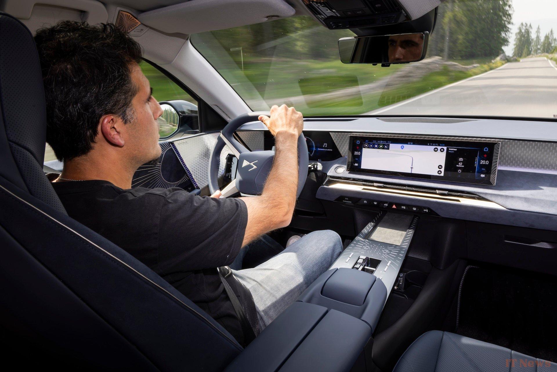 We tested Emmanuel Macron's electric car